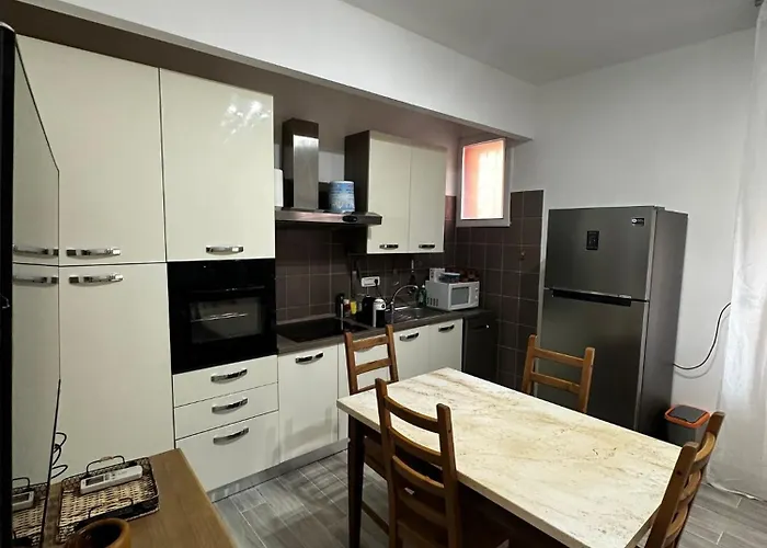 아파트 Gemma Whole